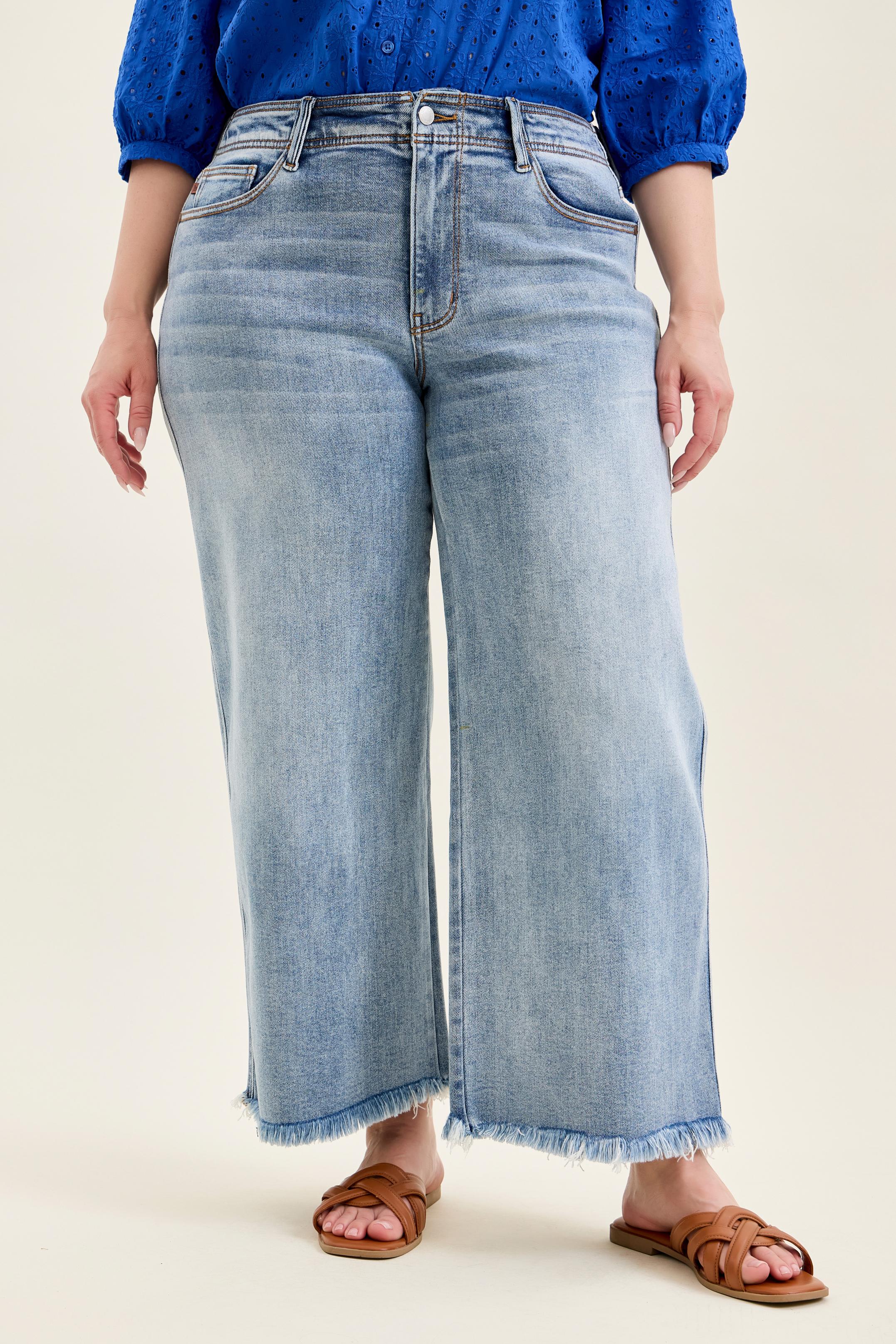 Judy Blue Mary Mid Rise Ankle Wide Leg + Hollywood WB + Fray Hem
