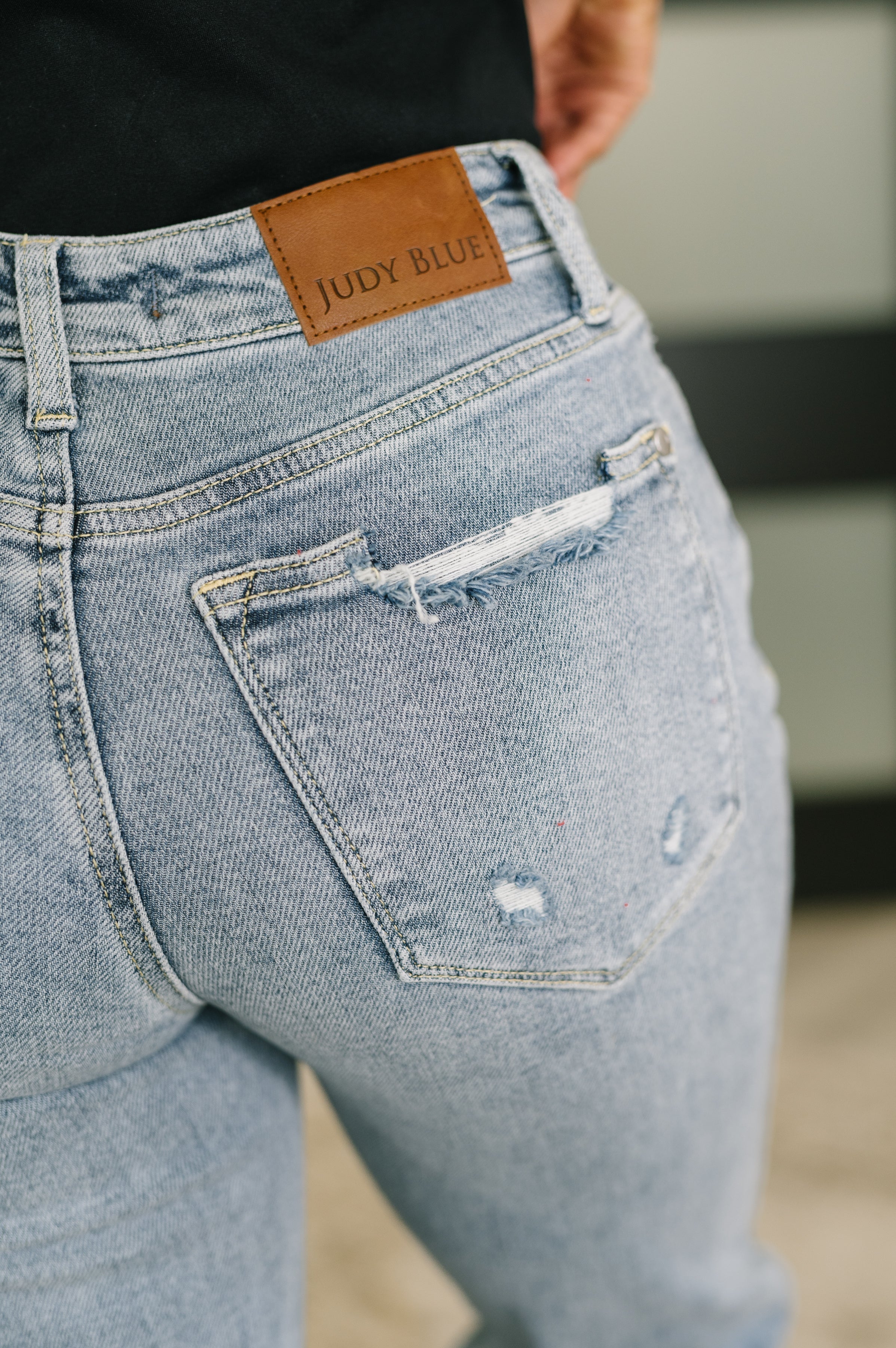 Judy Blue Jade Mid Rise 90's Straight