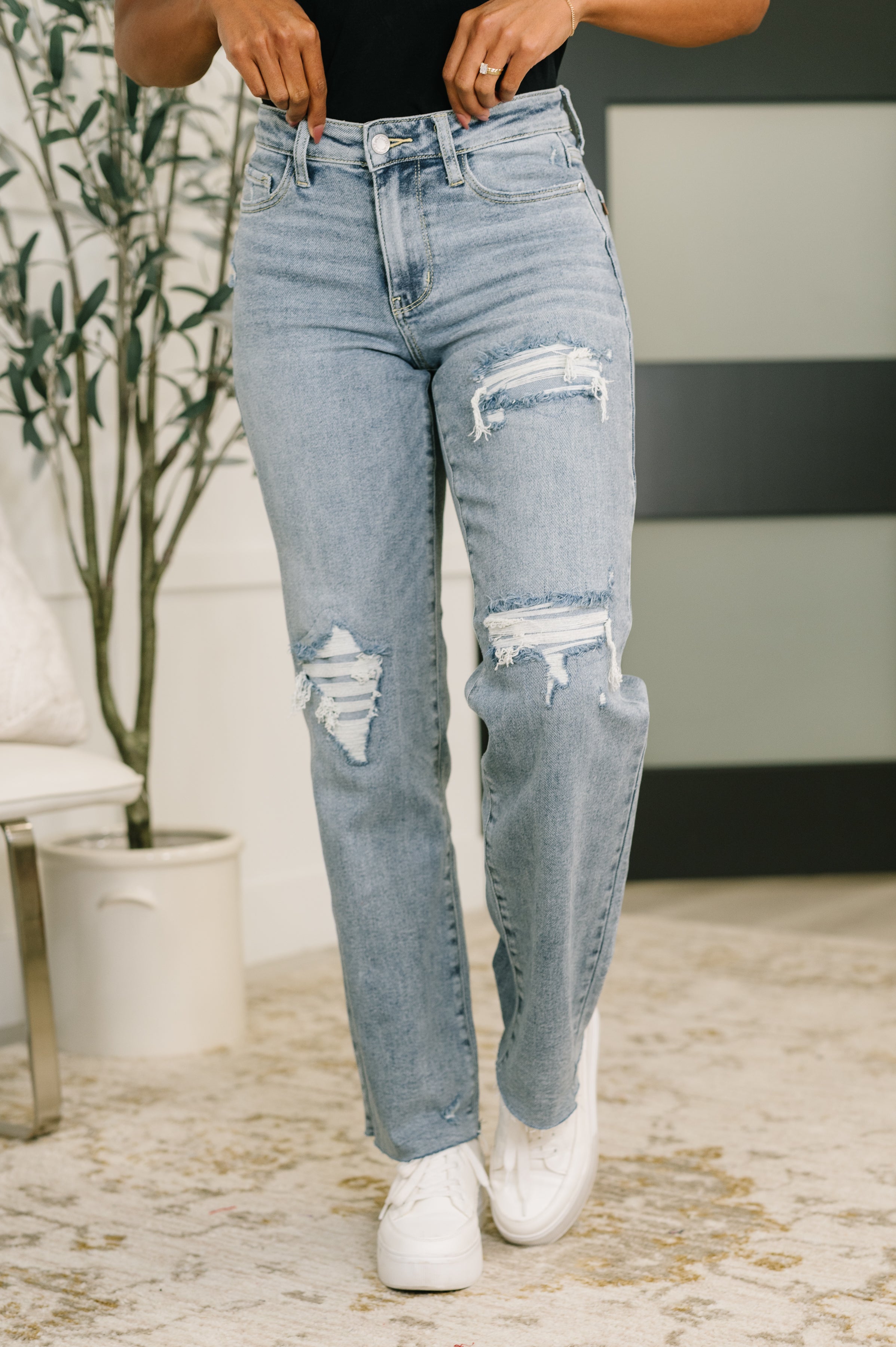 Judy Blue Jade Mid Rise 90's Straight