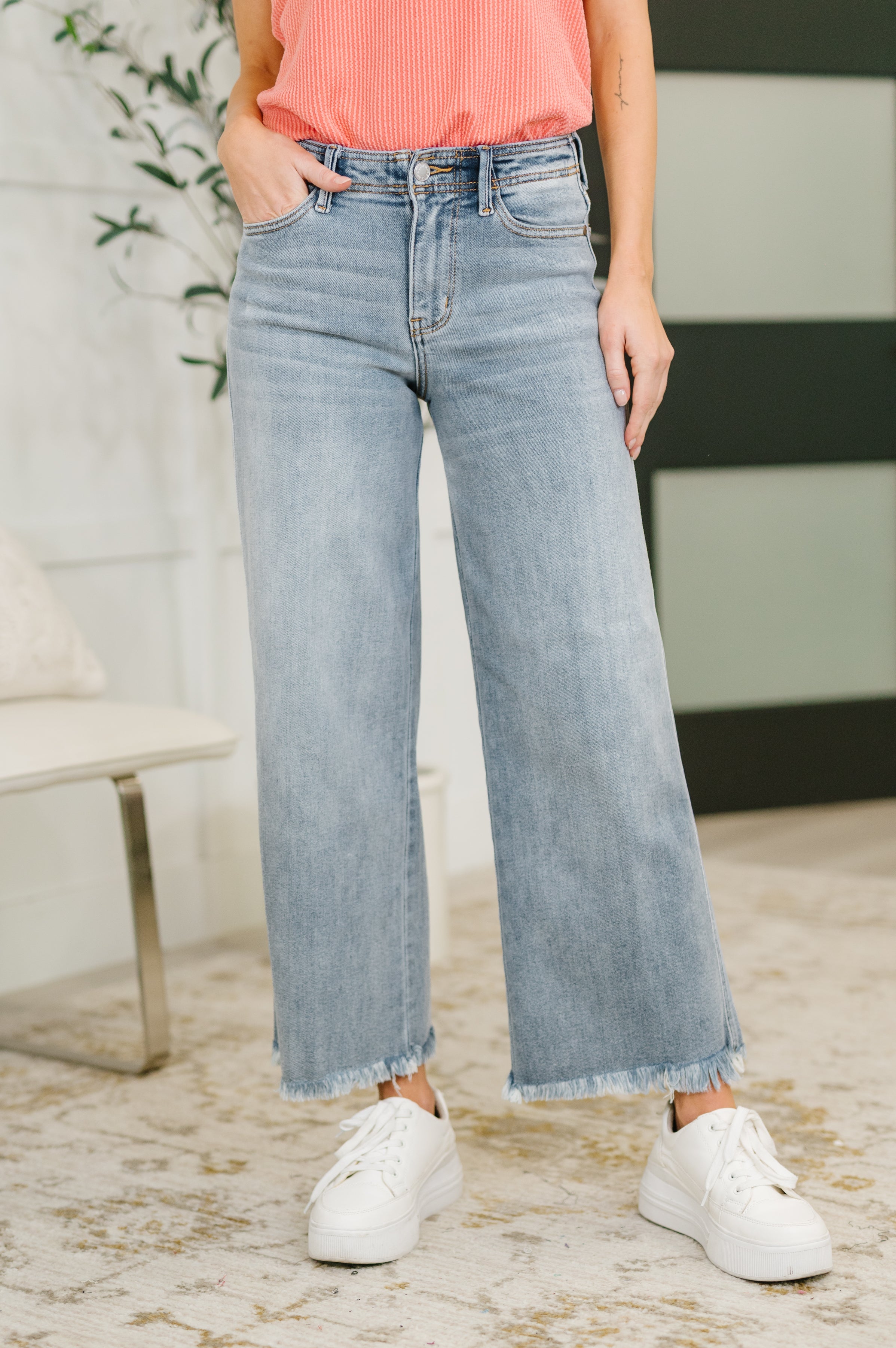 Judy Blue Mary Mid Rise Ankle Wide Leg + Hollywood WB + Fray Hem